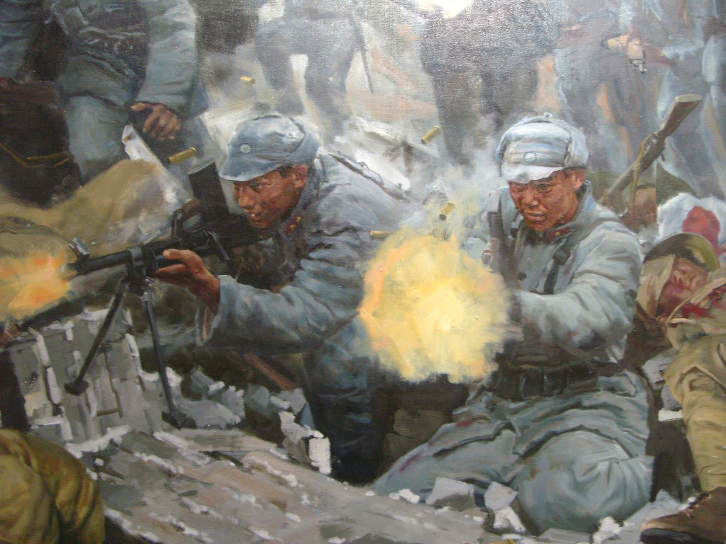 1938年，八路军突击队夜袭日军驻地，夺取一门山炮_门大炮_敌人_鬼子
