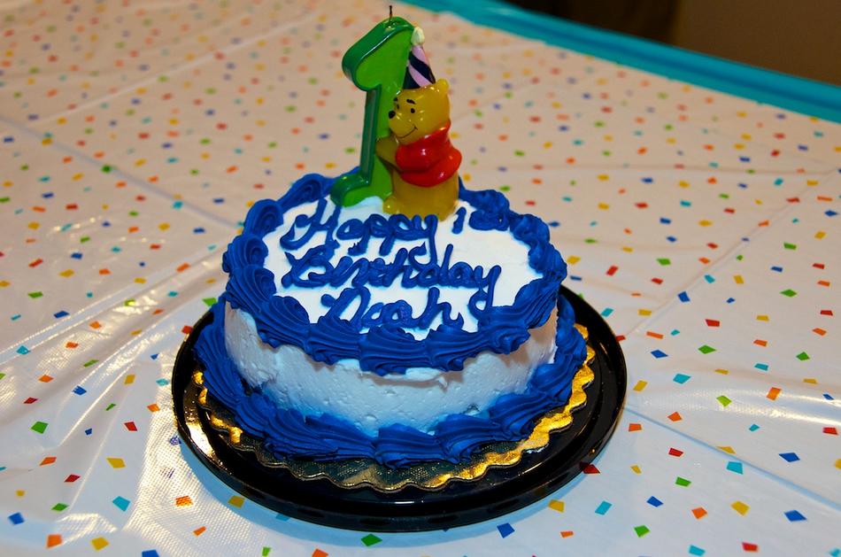 winnie-the-pooh-birthday-cake-1-year-old