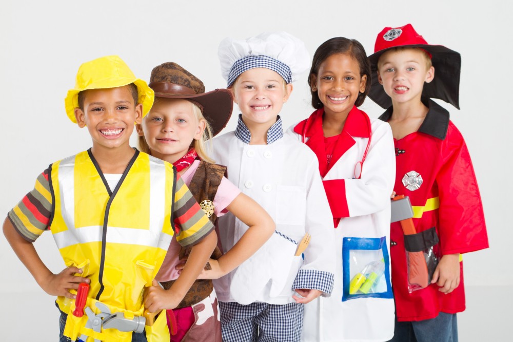 kids-in-uniforms-costumes